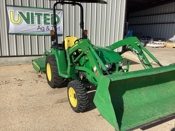 Image of John Deere 3025E equipment image 4