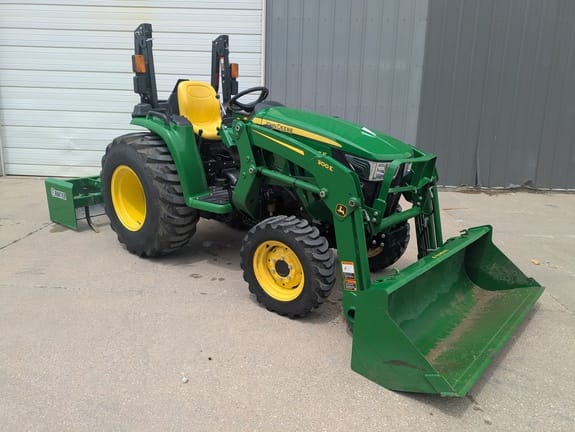 2021 John Deere 3025E Equipment Image0