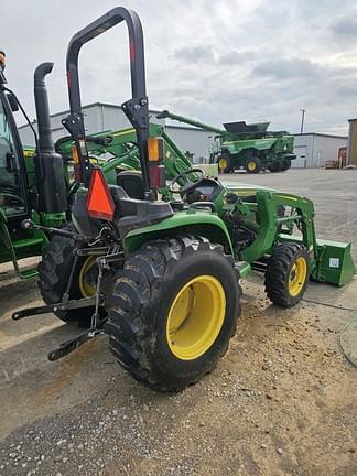Image of John Deere 3025E equipment image 3