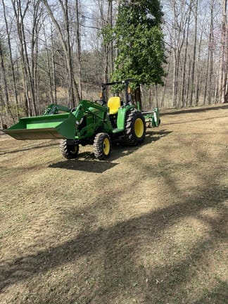 2021 John Deere 3025E Equipment Image0