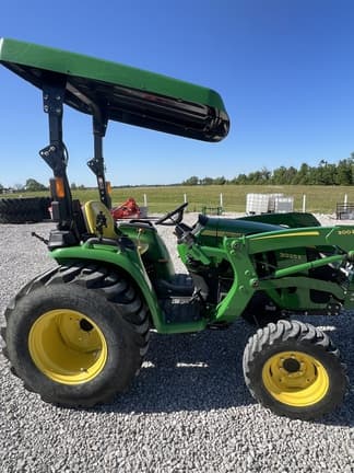 Image of John Deere 3025E equipment image 2
