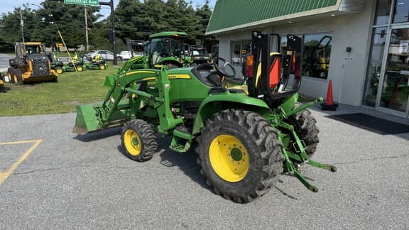 Image of John Deere 3033R Primary image