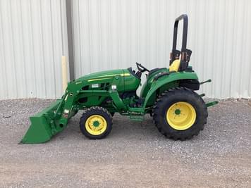 Main image John Deere 3035D