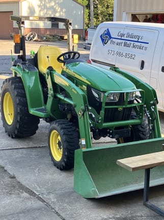 2021 John Deere 3038E Equipment Image0