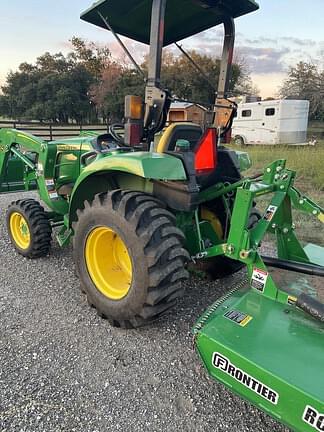 Image of John Deere 3043D equipment image 2