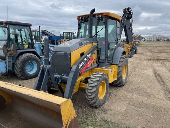 Image of John Deere 310SL equipment image 1