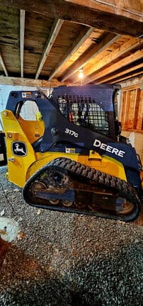 Image of John Deere 317G Primary image