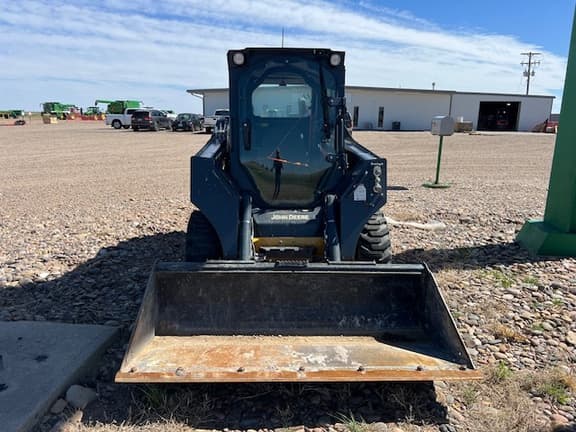Image of John Deere 324G equipment image 3