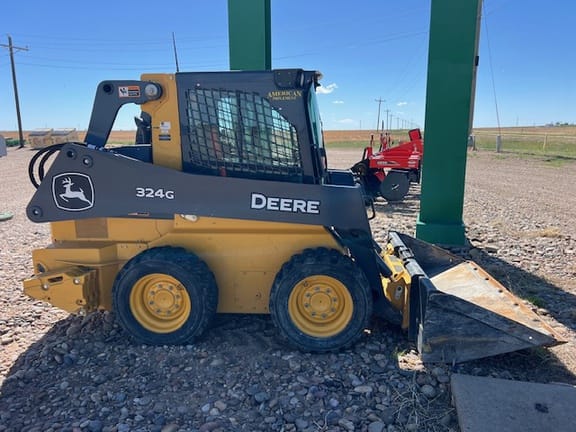 2021 John Deere 324G Equipment Image0
