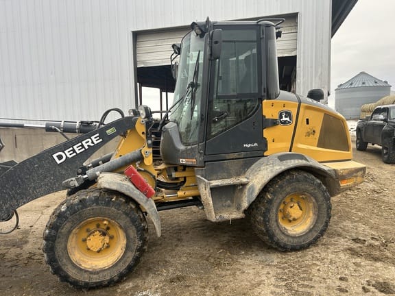 2021 John Deere 324L Equipment Image0