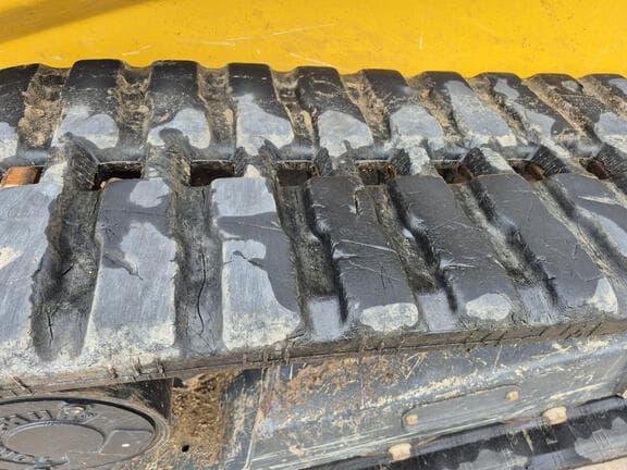 Image of John Deere 325G equipment image 1