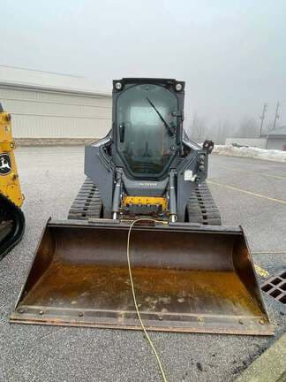 Image of John Deere 325G equipment image 1