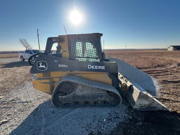 Image of John Deere 325G equipment image 2