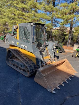 Image of John Deere 325G Primary image