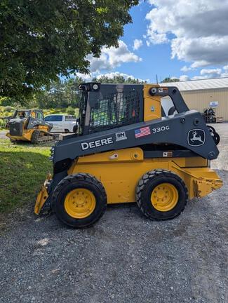 Image of John Deere 330G equipment image 1