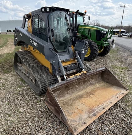 Image of John Deere 333G equipment image 2