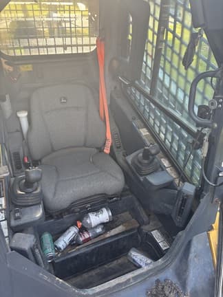 Image of John Deere 333G equipment image 3