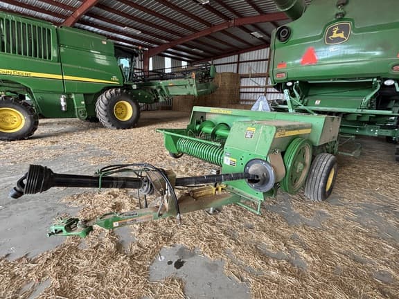 Image of John Deere 348 equipment image 3
