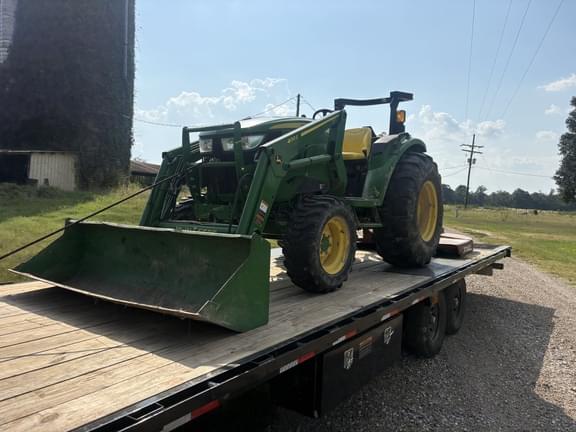 Image of John Deere 4044M equipment image 2