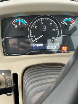 Image of John Deere 4044R equipment image 1