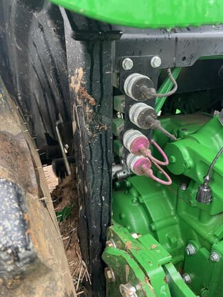 Image of John Deere 4044R equipment image 4