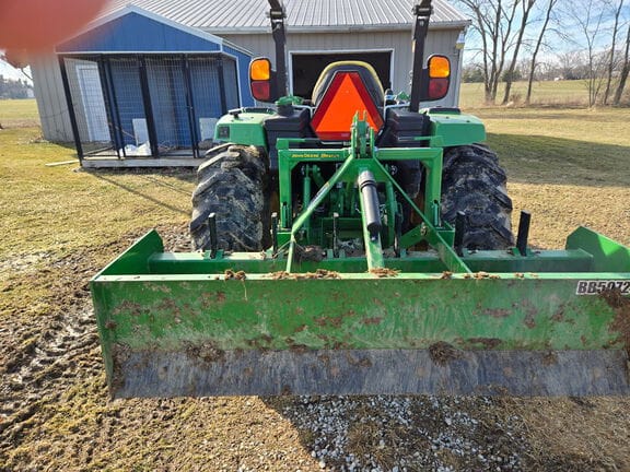 2021 John Deere 4044R Equipment Image0