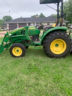 2021 John Deere 4052M Equipment Image0