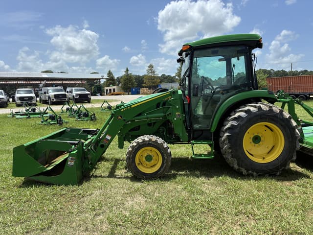 Image of John Deere 4066R equipment image 1