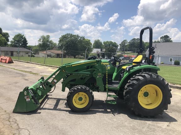 Image of John Deere 4066R equipment image 1