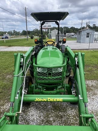 Image of John Deere 4066R equipment image 1