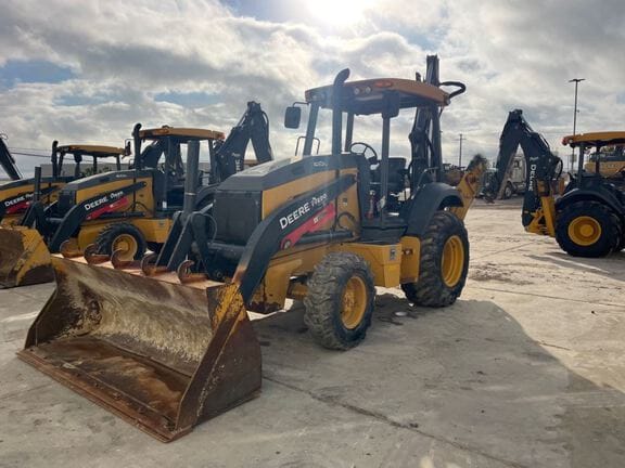2021 John Deere 410L Equipment Image0