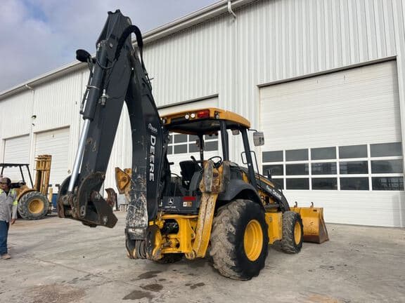 Image of John Deere 410L equipment image 4