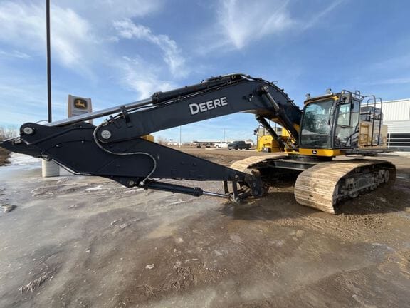 2021 John Deere 470GLC Equipment Image0