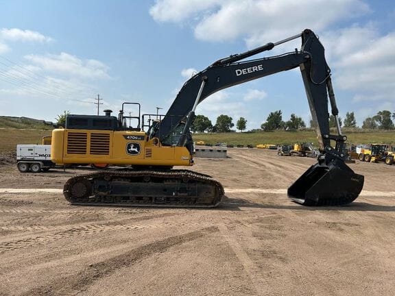 2021 John Deere 470GLC Equipment Image0