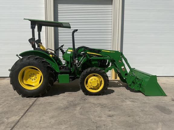Image of John Deere 5055E equipment image 2