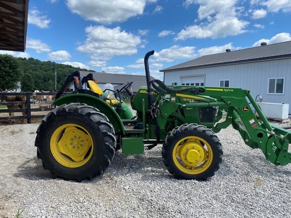 Image of John Deere 5055E equipment image 3