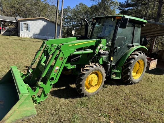 Image of John Deere 5055E Image 0