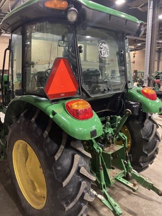 Image of John Deere 5065E equipment image 1