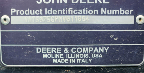 Image of John Deere 5075GN equipment image 4