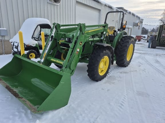 Image of John Deere 5075M Primary image