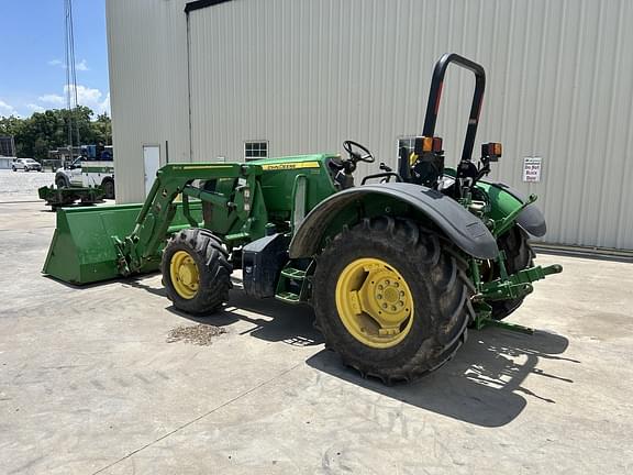 Image of John Deere 5090EL equipment image 1