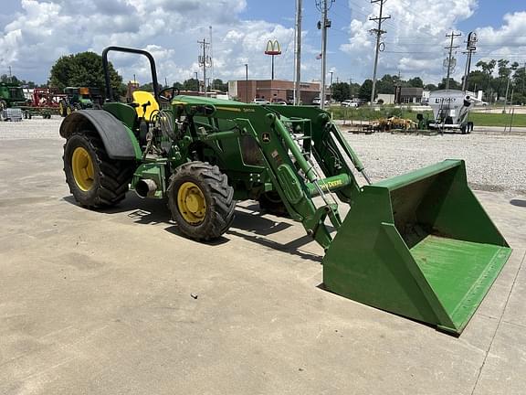 Image of John Deere 5090EL equipment image 4