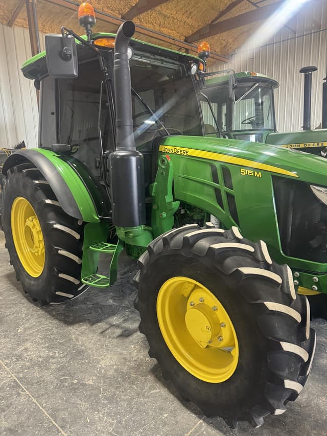 Image of John Deere 5115M equipment image 4