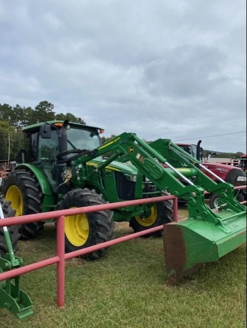 Image of John Deere 5115M equipment image 1