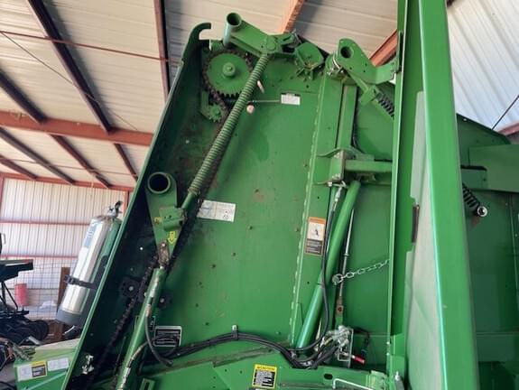 Image of John Deere 560M equipment image 4