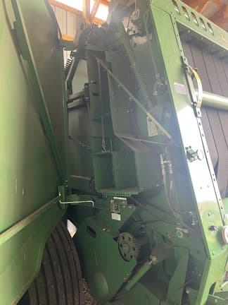 Image of John Deere 560M equipment image 1