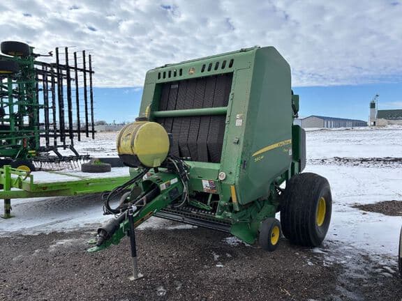 Image of John Deere 560M Primary image