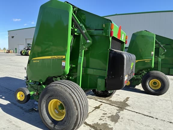 Image of John Deere 560M equipment image 2