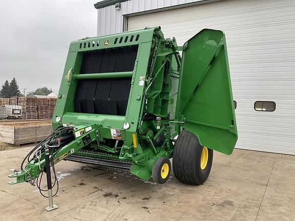 Image of John Deere 560M equipment image 1