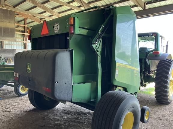 Image of John Deere 560M equipment image 2